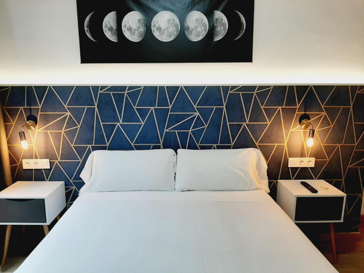 Hostal Laia By Gaiarooms — Photos 1